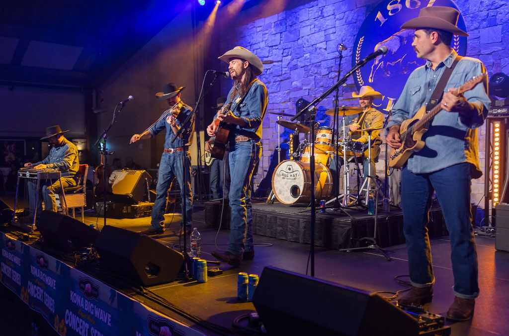 How to Reserve a Table at 1861 Club for the Nine Lives: Free Fairtime Concert Series During the Kansas State Fair
